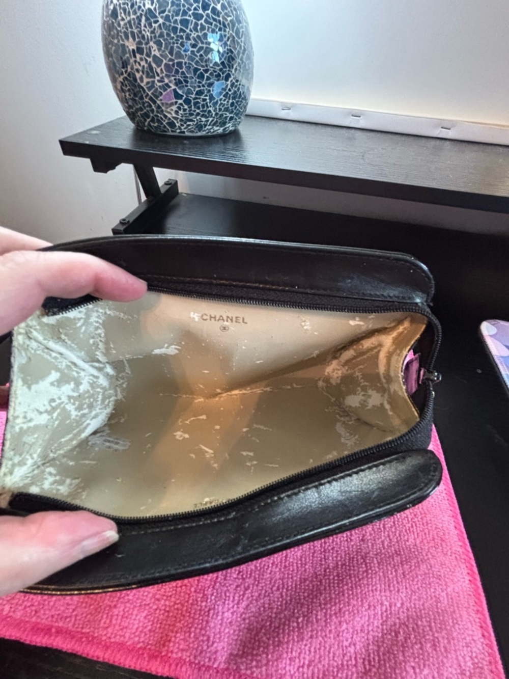 Authentic Vintage Chanel Black Patent Leather Pouch – WOC Conversion with Card - Picture 6 of 11